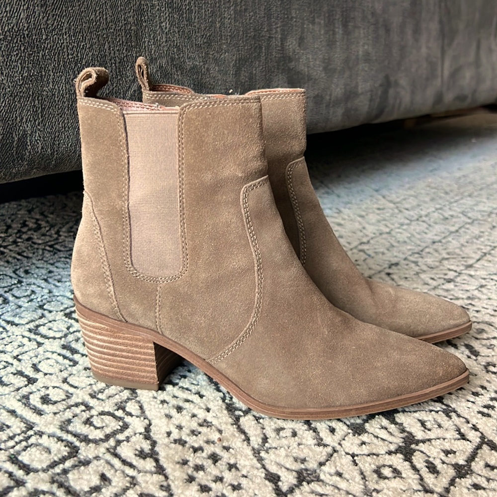 FRANCO SARTO • Chelsea Boots